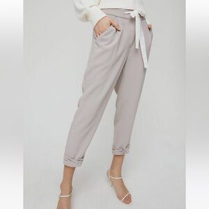 Aritzia Wilfred Light Gray Allant Pant with White Silk Tie